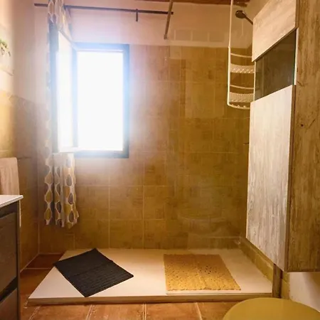 Talia Ii Apartement *